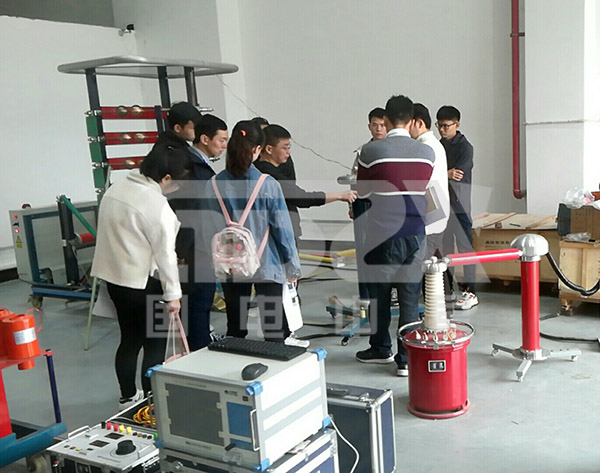 沖擊電流和沖擊電壓發(fā)生器現(xiàn)場試驗 沖擊電流和沖擊電壓發(fā)生器現(xiàn)場試驗